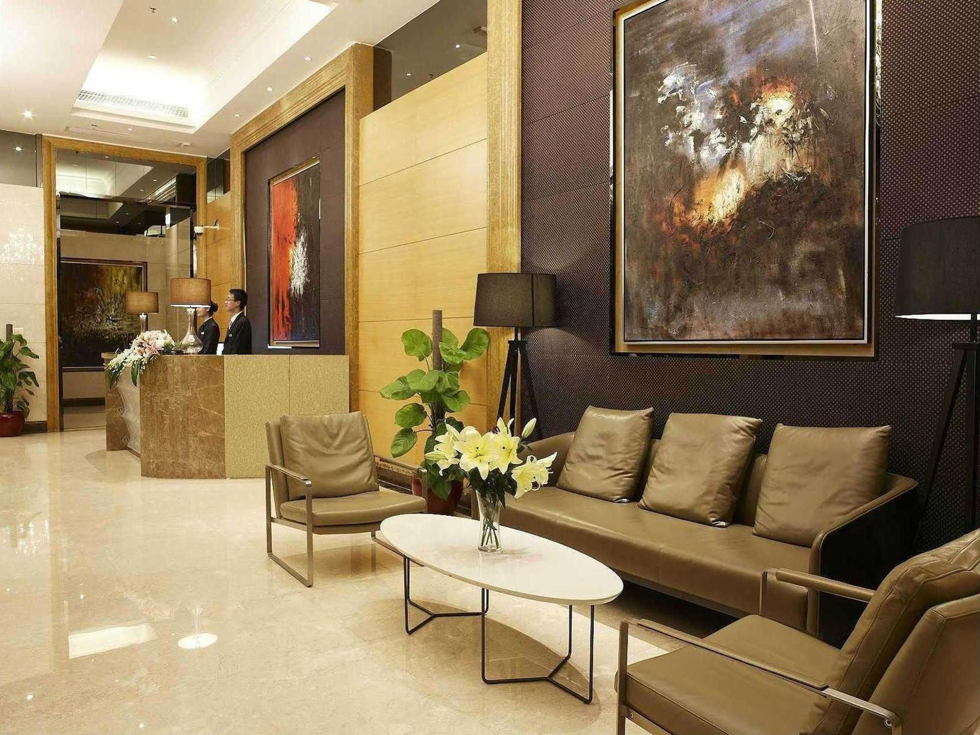 Dan Executive Hotel Apartment Zhujiang New Town-Freeshuttle Bus To Cantonfair Duringcanton Fair Period Eksteriør billede